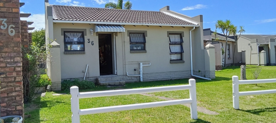 2 Bedroom Property for Sale in Kabega Park Eastern Cape